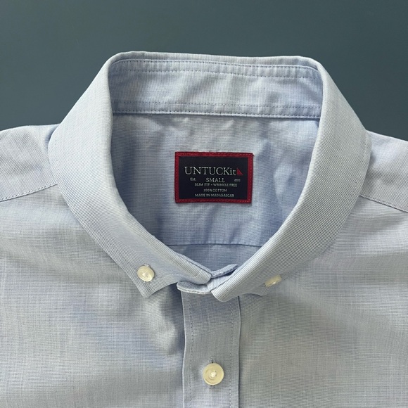 UNTUCKit Slim Fit Long Sleeve Button Down Shirt Size Small - Picture 2 of 4